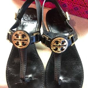 Tory Burch Moore Cassia flat thong sandle
